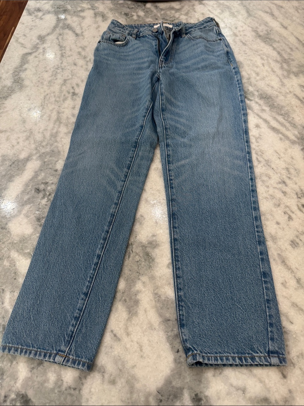 PacSun Women’s Light Blue Denim Mom Jeans